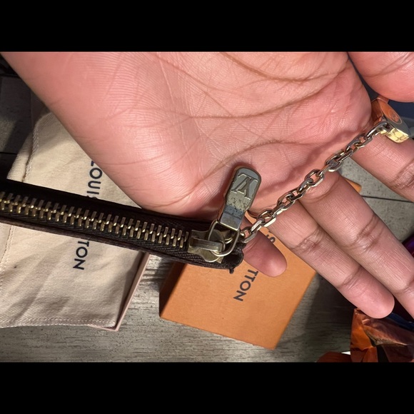 Louis Vuitton Key Pouch (Authentic) - Picture 3 of 5